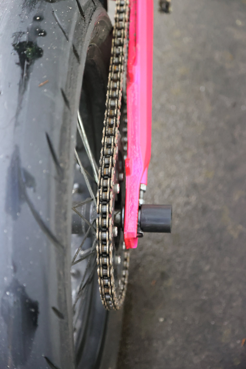 ULTRA BEE AXLE SLIDERS