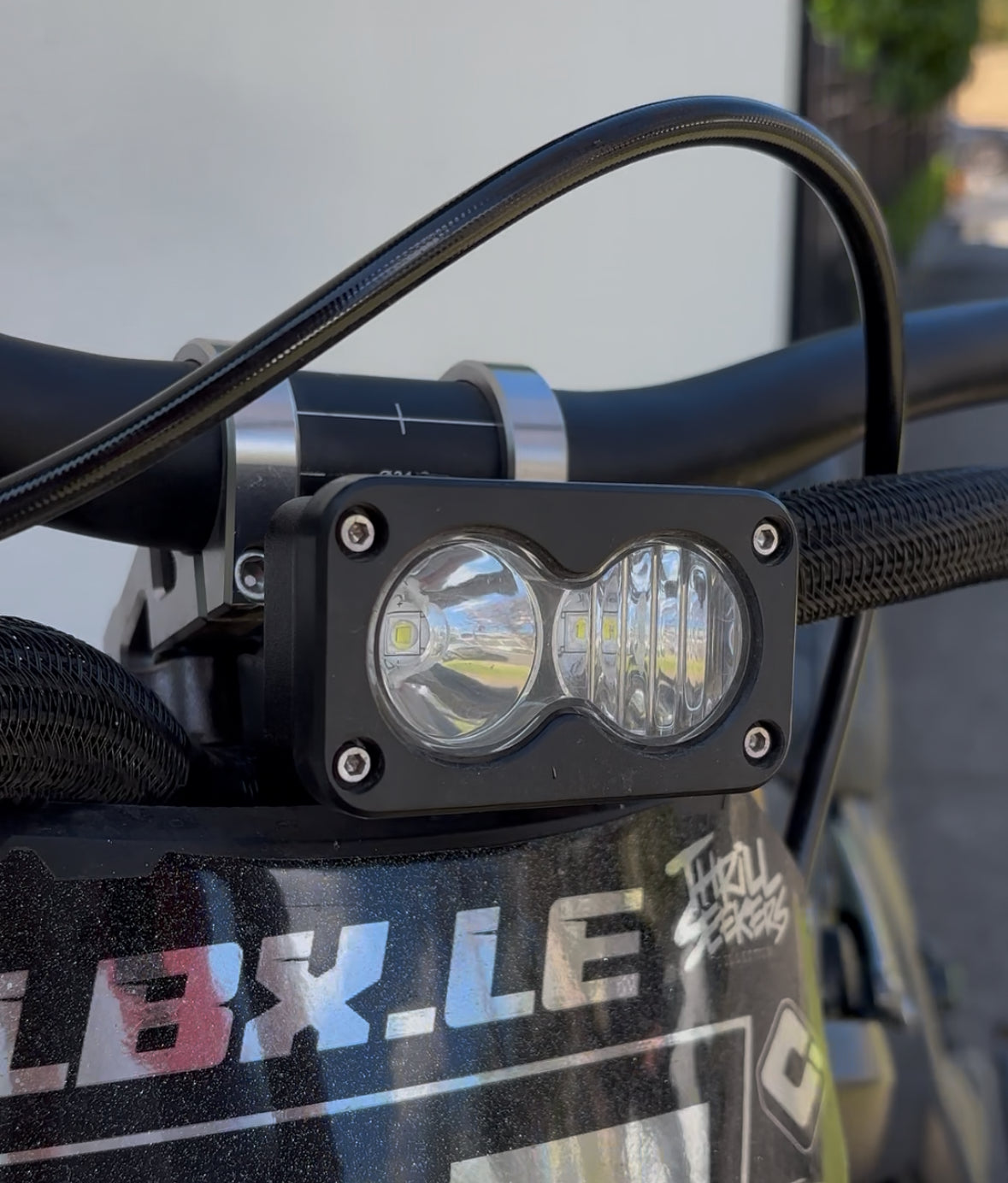 Light bee x Baja light